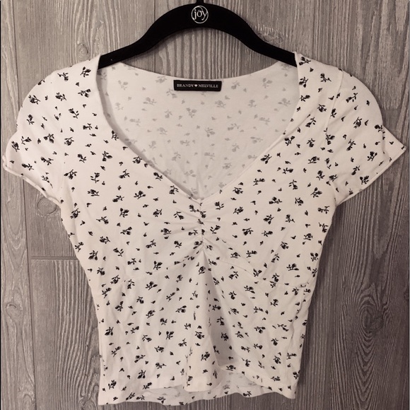 Brandy Melville Tops - Brandy Melville Gina Top, Floral, One-size